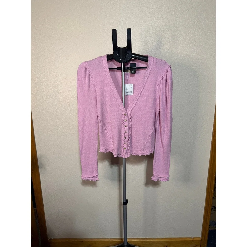 Free People We The Free Sweet Lilac Cardigan‎ Lavande Pink Waffle Knit Top M NEW